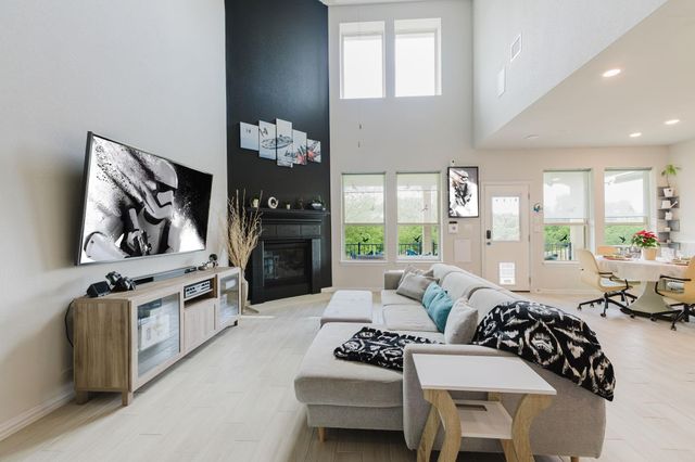 2021 Matlock CIR, Hutto, TX 78634