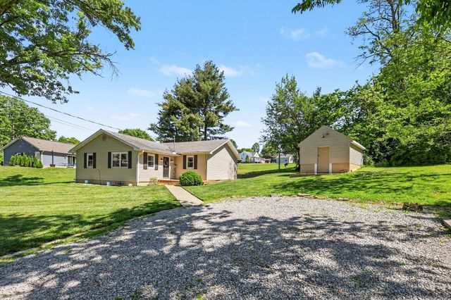 31 Central Avenue, Walton, KY 41094