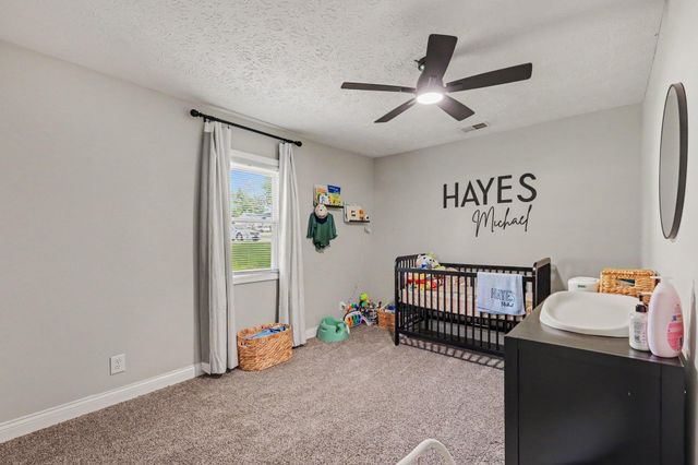 31 Central Avenue, Walton, KY 41094