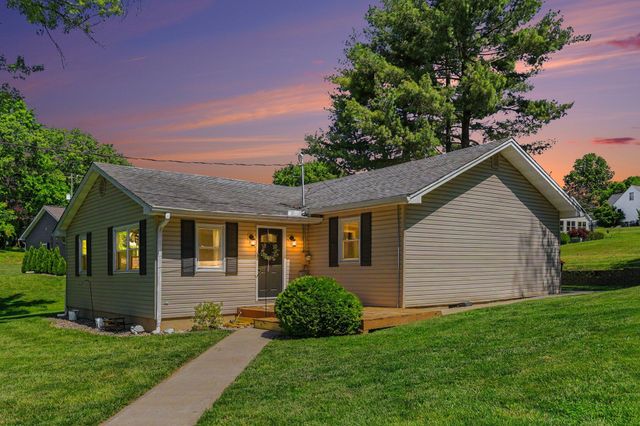 31 Central Avenue, Walton, KY 41094