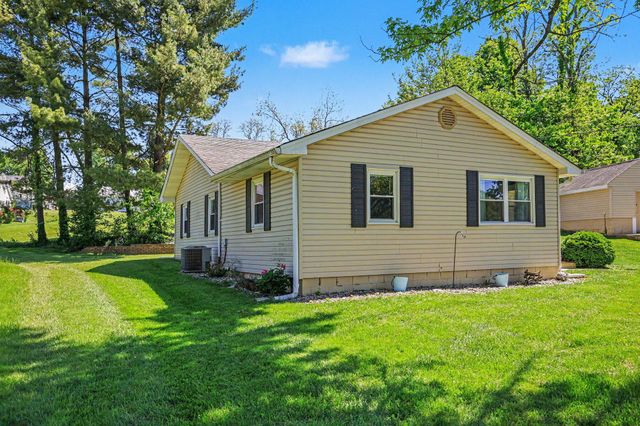 31 Central Avenue, Walton, KY 41094