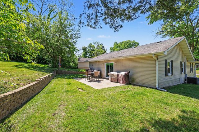 31 Central Avenue, Walton, KY 41094