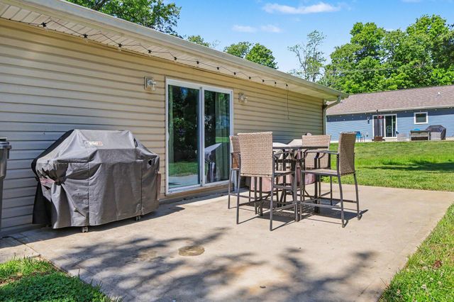 31 Central Avenue, Walton, KY 41094