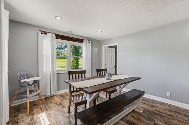 31 Central Avenue, Walton, KY 41094