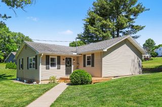 31 Central Avenue, Walton, KY 41094
