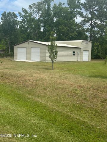 164 KINGFISH Avenue, Palatka, FL 32177