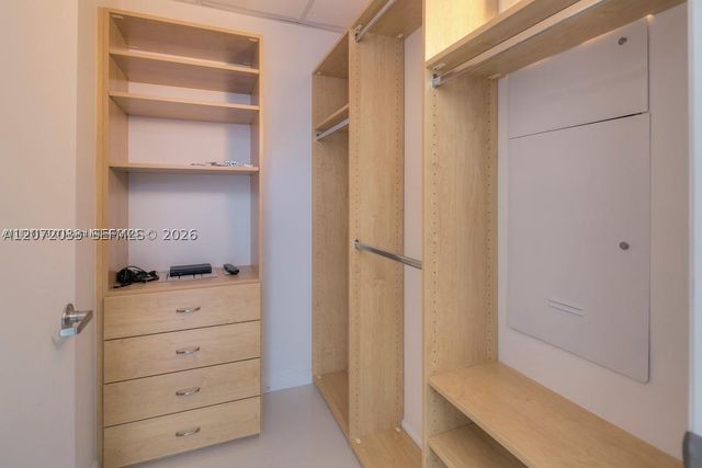 465 Brickell Ave 4104, Miami, FL 33131