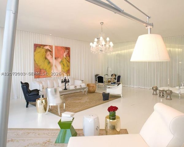 465 Brickell Ave 4104, Miami, FL 33131