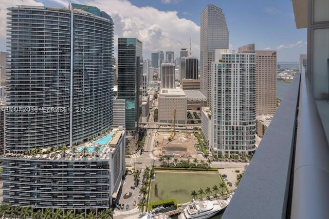 465 Brickell Ave 4104, Miami, FL 33131
