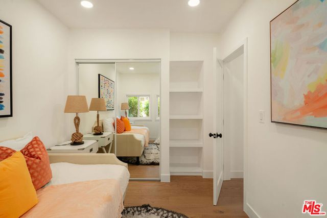4224 6th Avenue, Los Angeles, CA 90008