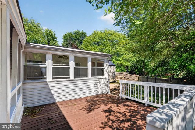 6101 TONTO CT, Alexandria, VA 22312