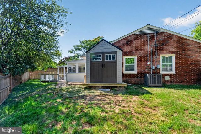 6101 TONTO CT, Alexandria, VA 22312