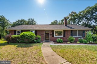 6101 TONTO CT, Alexandria, VA 22312