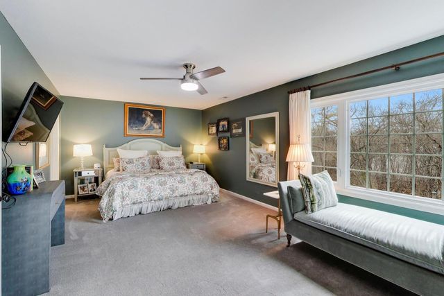 737 York Court, Northbrook, IL 60062