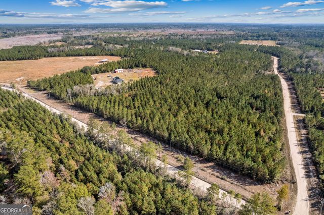 691 Oak Well Road, Kingsland, GA 31548