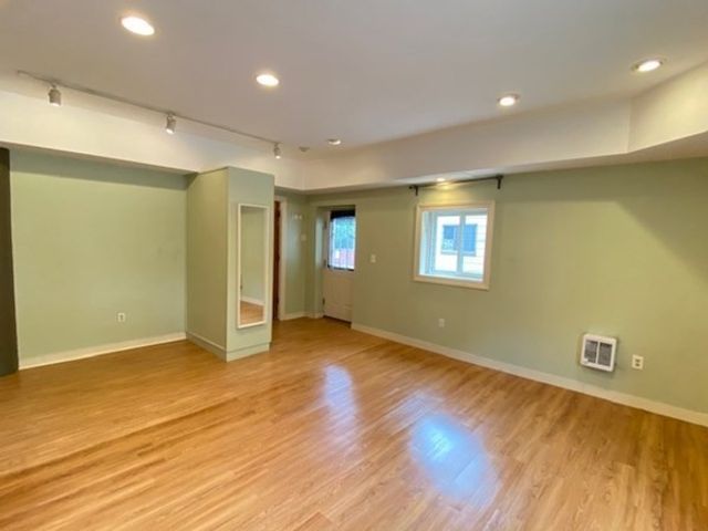 93 Harvey St 1, Cambridge, MA 02140