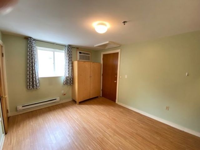 93 Harvey St 1, Cambridge, MA 02140