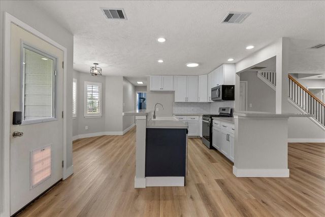 17903 County Road 125, Pearland, TX 77581