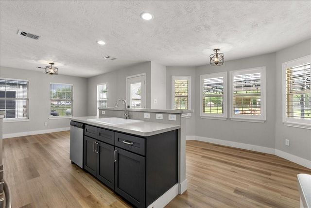 17903 County Road 125, Pearland, TX 77581