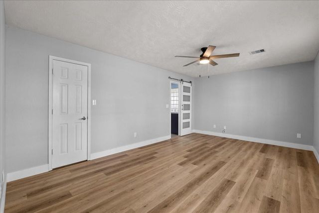 17903 County Road 125, Pearland, TX 77581