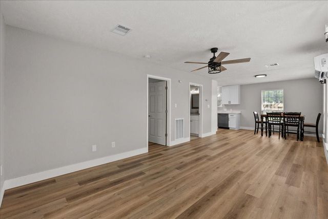 17903 County Road 125, Pearland, TX 77581