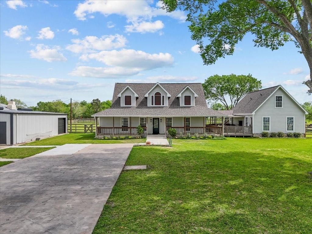 17903 County Road 125, Pearland, TX 77581