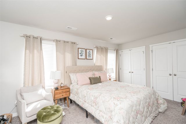 1768 Apex Avenue, West Des Moines, IA 50266