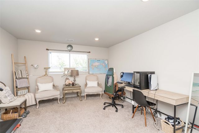 1768 Apex Avenue, West Des Moines, IA 50266