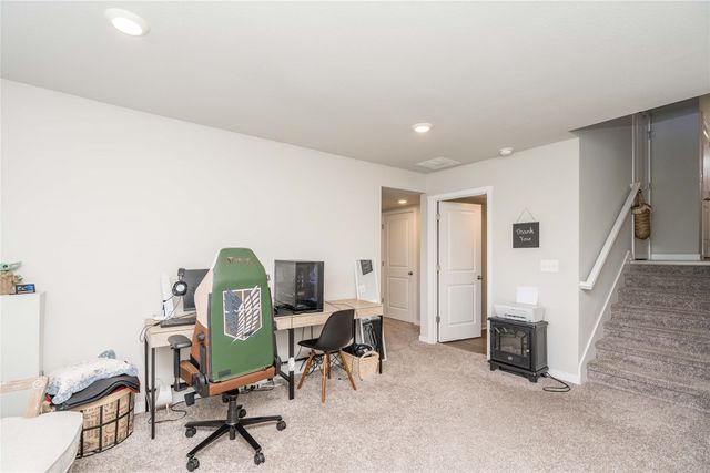 1768 Apex Avenue, West Des Moines, IA 50266