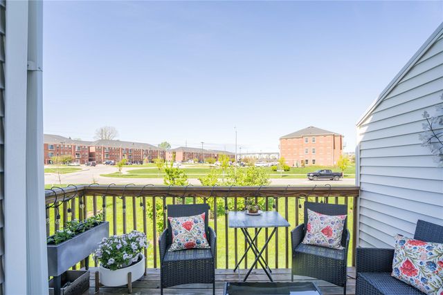 1768 Apex Avenue, West Des Moines, IA 50266