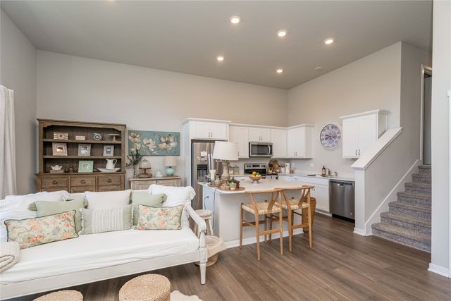 1768 Apex Avenue, West Des Moines, IA 50266