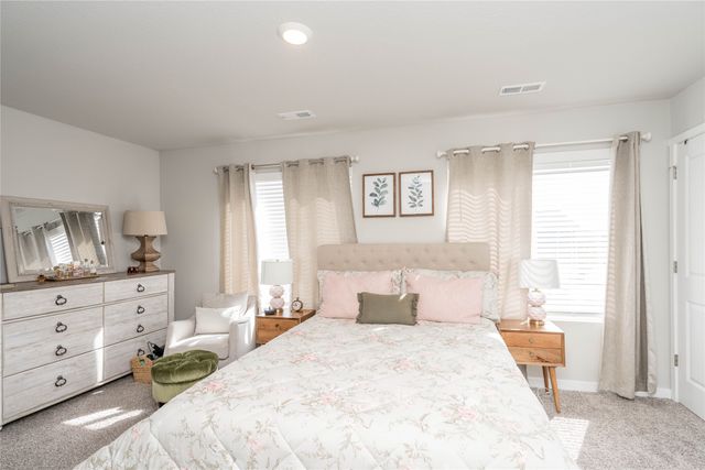 1768 Apex Avenue, West Des Moines, IA 50266