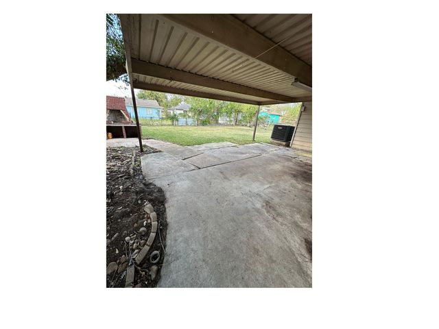 12457 Parkey Lane, Houston, TX 77015