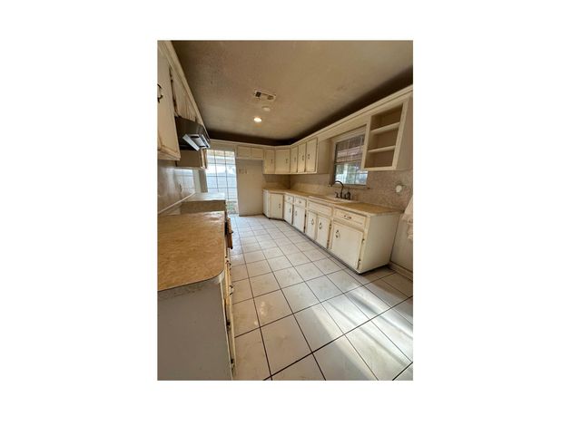 12457 Parkey Lane, Houston, TX 77015