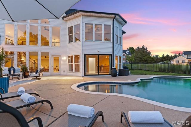5335 Lancelot Drive, Weldon Spring, MO 63304