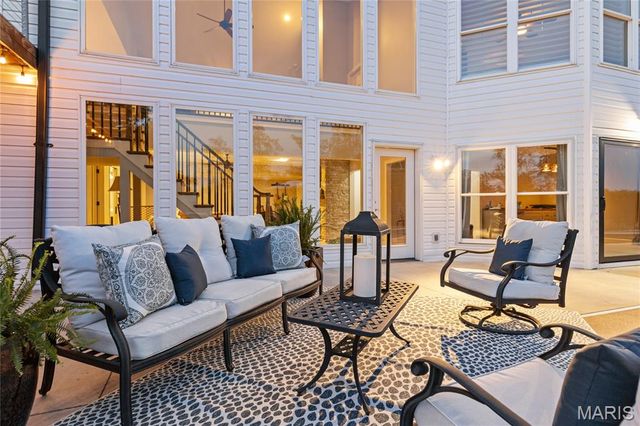 5335 Lancelot Drive, Weldon Spring, MO 63304