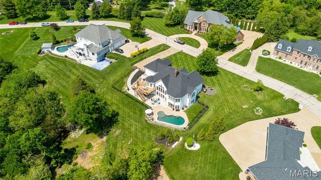5335 Lancelot Drive, Weldon Spring, MO 63304