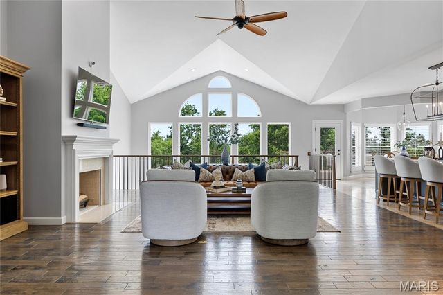 5335 Lancelot Drive, Weldon Spring, MO 63304