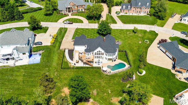 5335 Lancelot Drive, Weldon Spring, MO 63304
