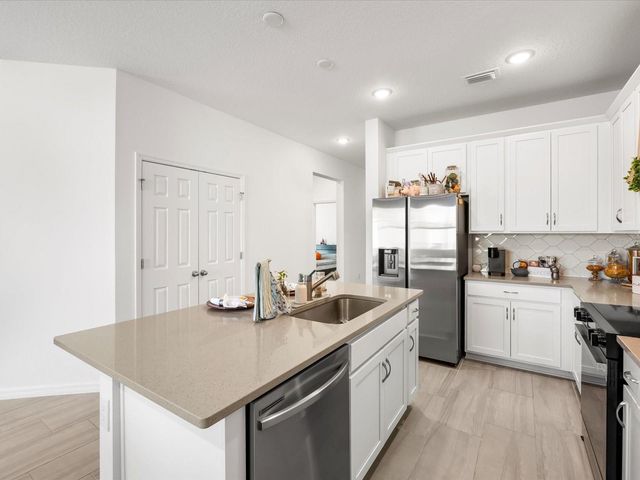 642 DUKE DRIVE, Haines City, FL 33844