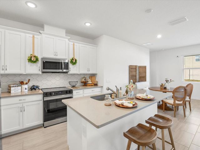 642 DUKE DRIVE, Haines City, FL 33844