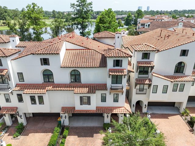 18 Secluded Trail, The Woodlands, TX 77380