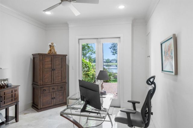 18 Secluded Trail, The Woodlands, TX 77380