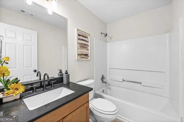 625 Kingsport Drive, Roswell, GA 30076