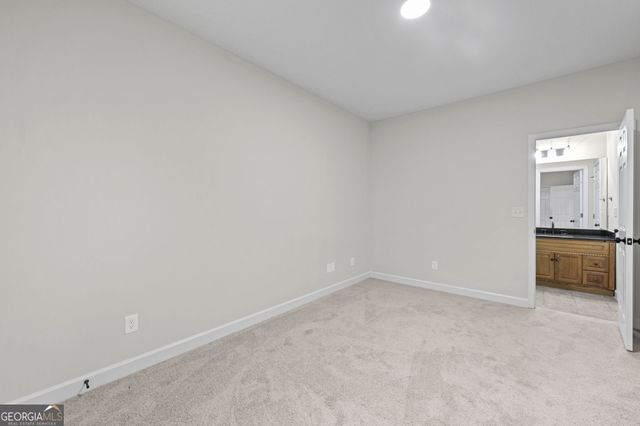 625 Kingsport Drive, Roswell, GA 30076