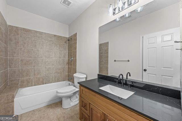 625 Kingsport Drive, Roswell, GA 30076