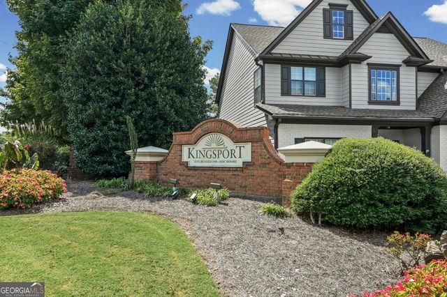 625 Kingsport Drive, Roswell, GA 30076