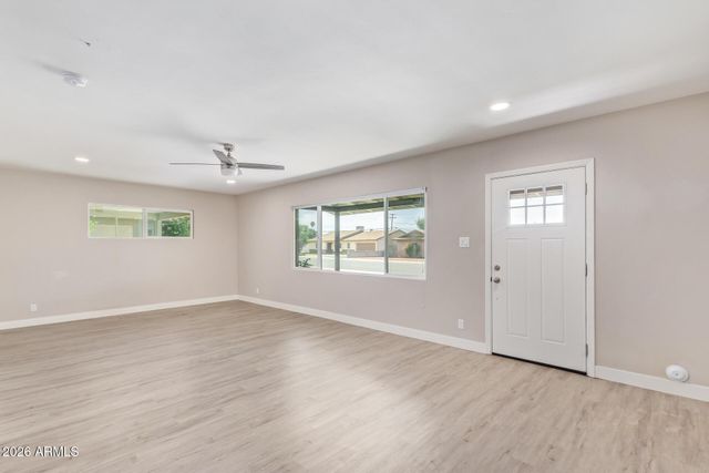 2136 W Village Drive, Phoenix, AZ 85023