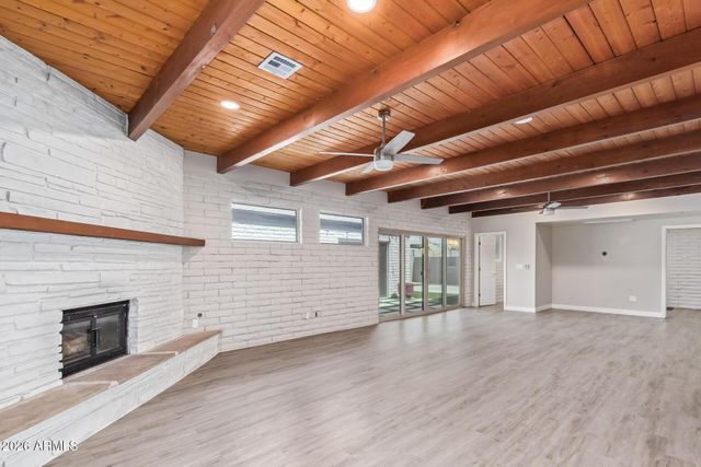 2136 W Village Drive, Phoenix, AZ 85023