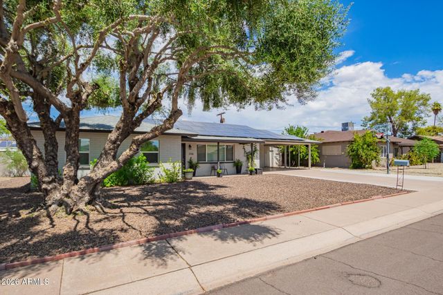 2136 W Village Drive, Phoenix, AZ 85023